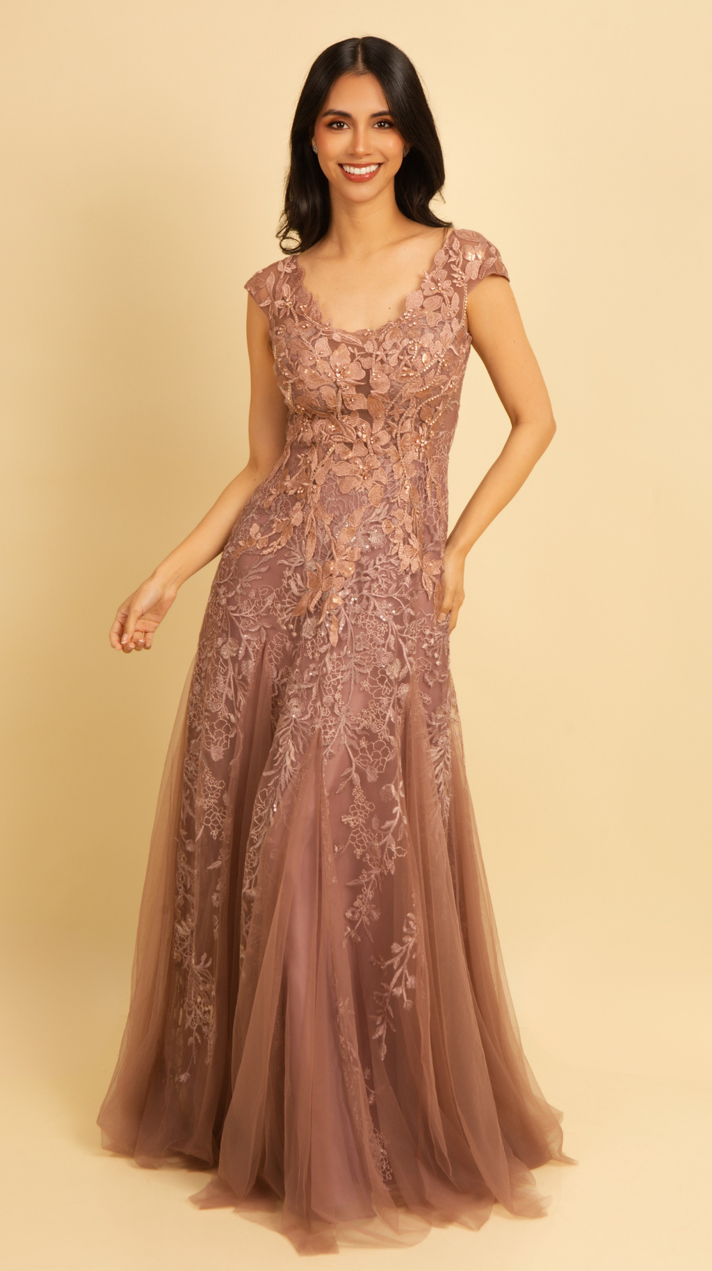 LADY TAUPE