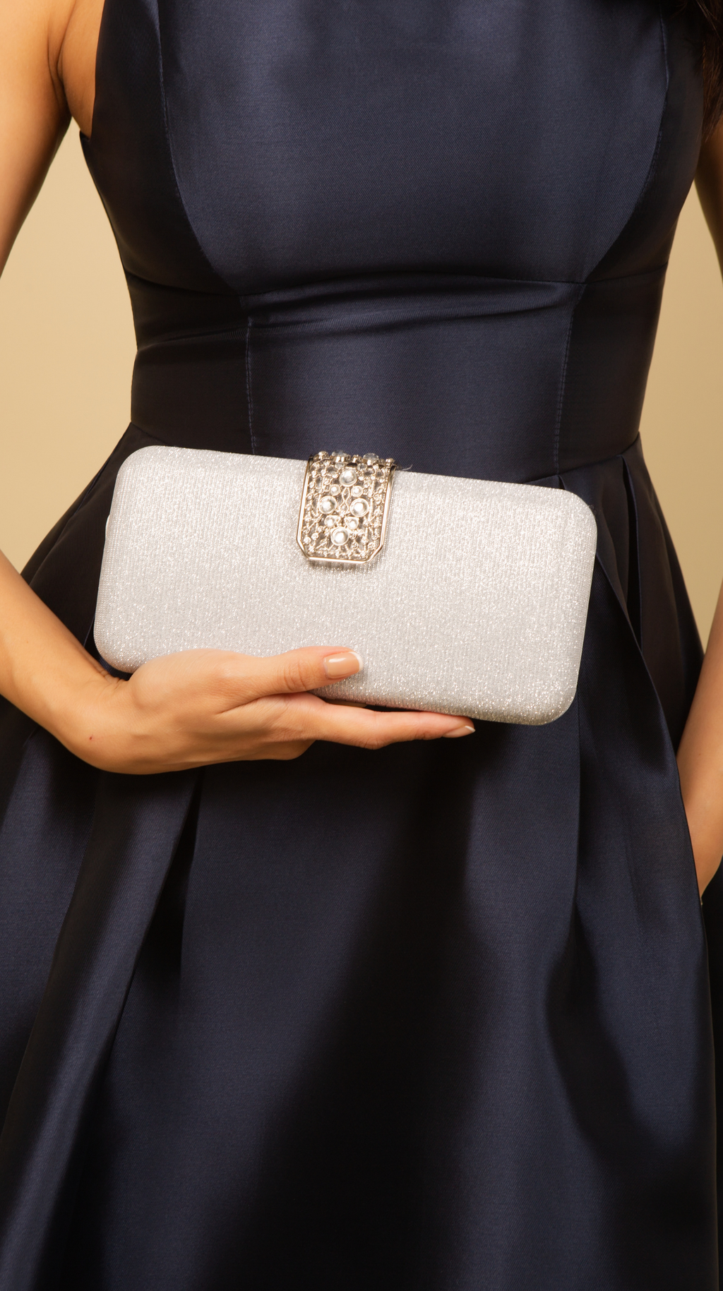 CLUTCH FRIDA SILVER