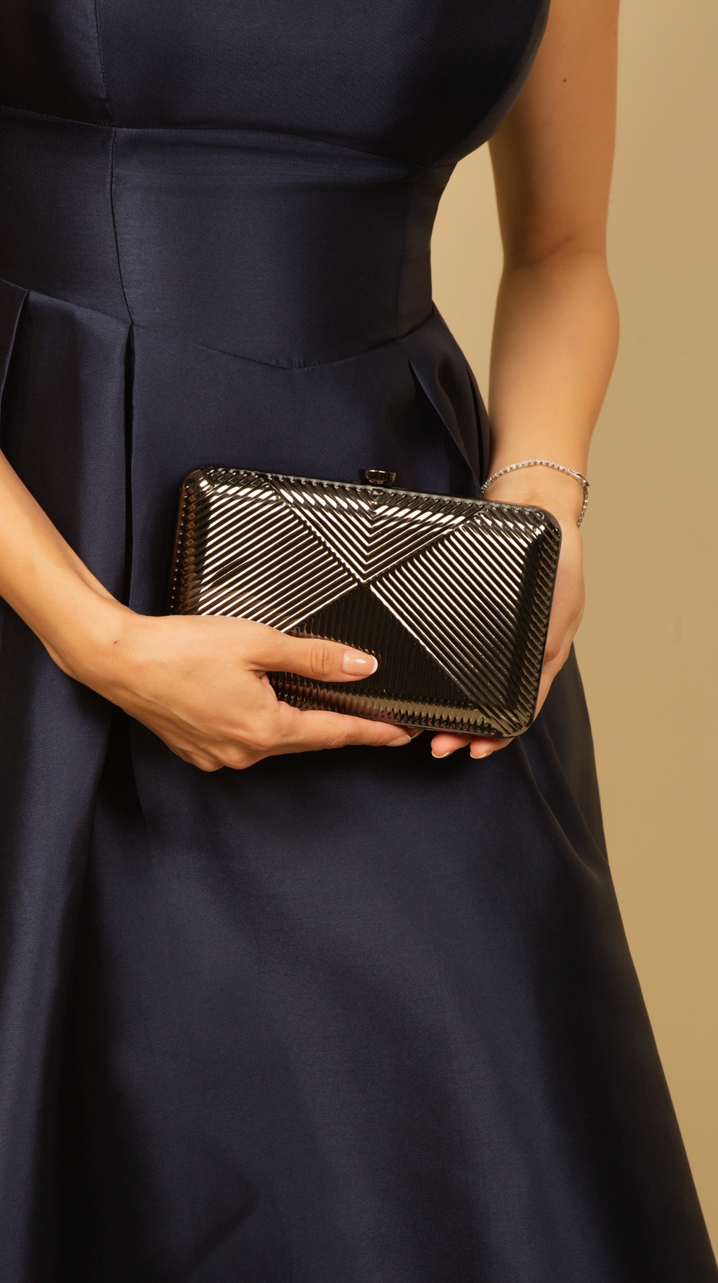 CLUTCH PILAR METAL
