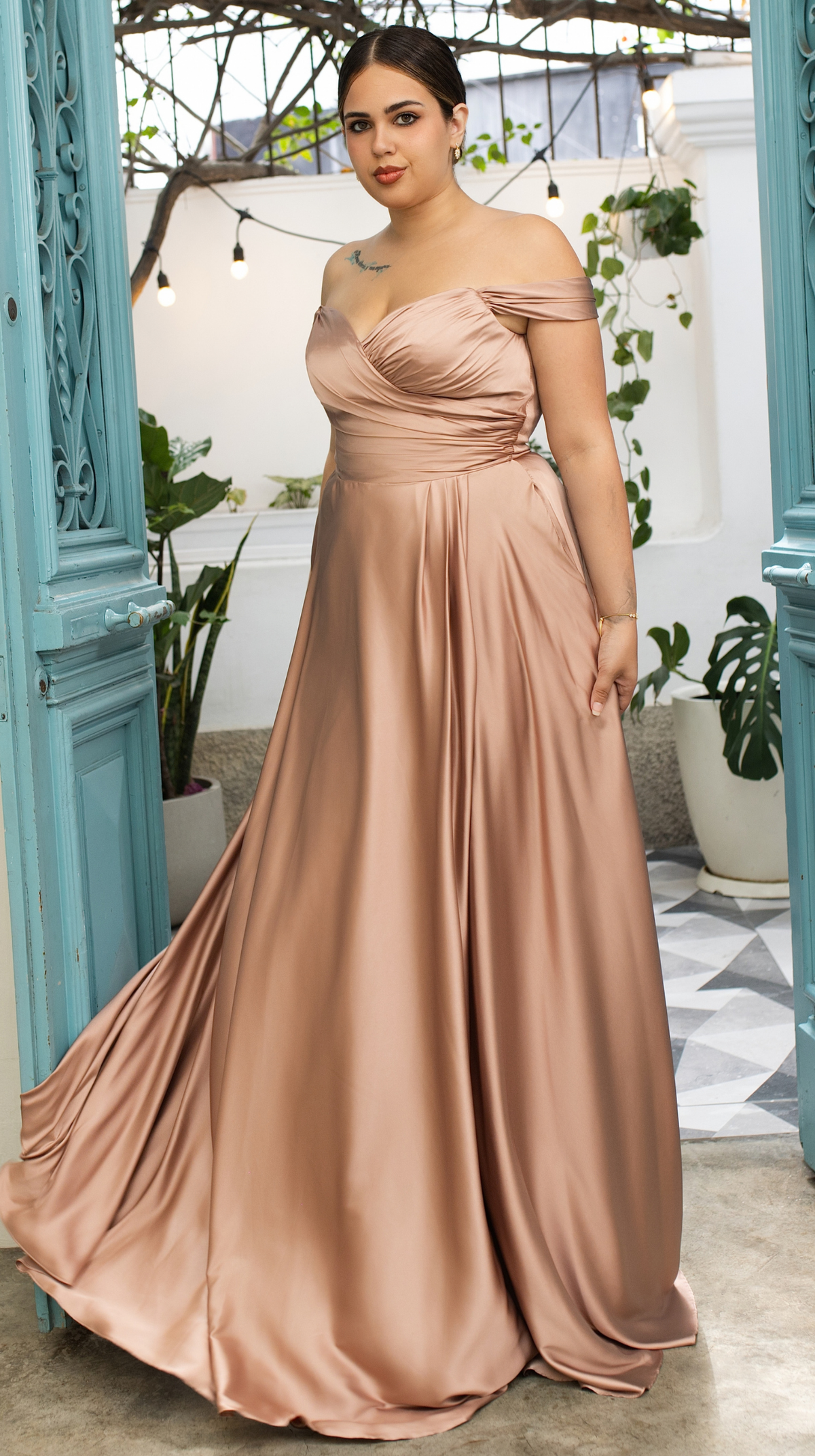 ODELIA MOCHA