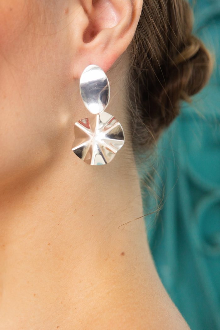 ARETES CLAUDIA SILVER