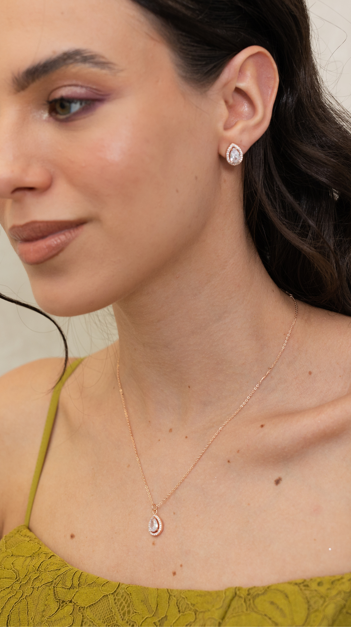 COLLAR Y ARETES GOTA ROSEGOLD CIRCONIO