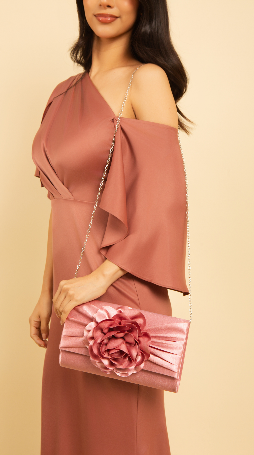 CLUTCH SUSY PINK